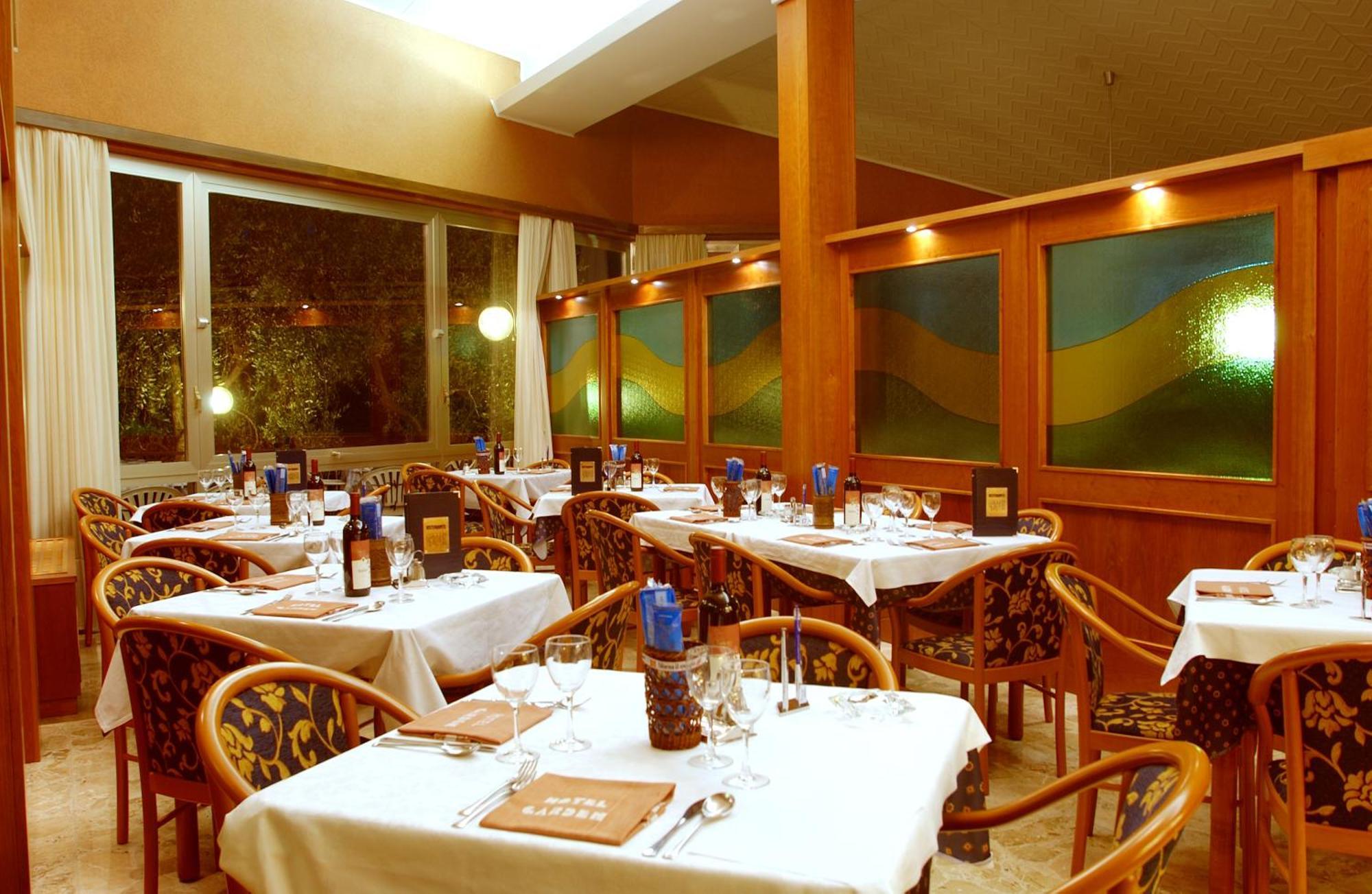 Hotel Garden Limone sul Garda Ngoại thất bức ảnh