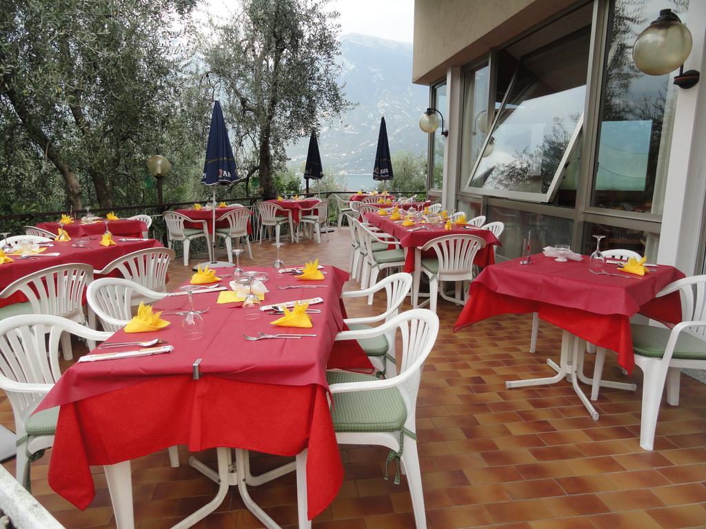 Hotel Garden Limone sul Garda Ngoại thất bức ảnh