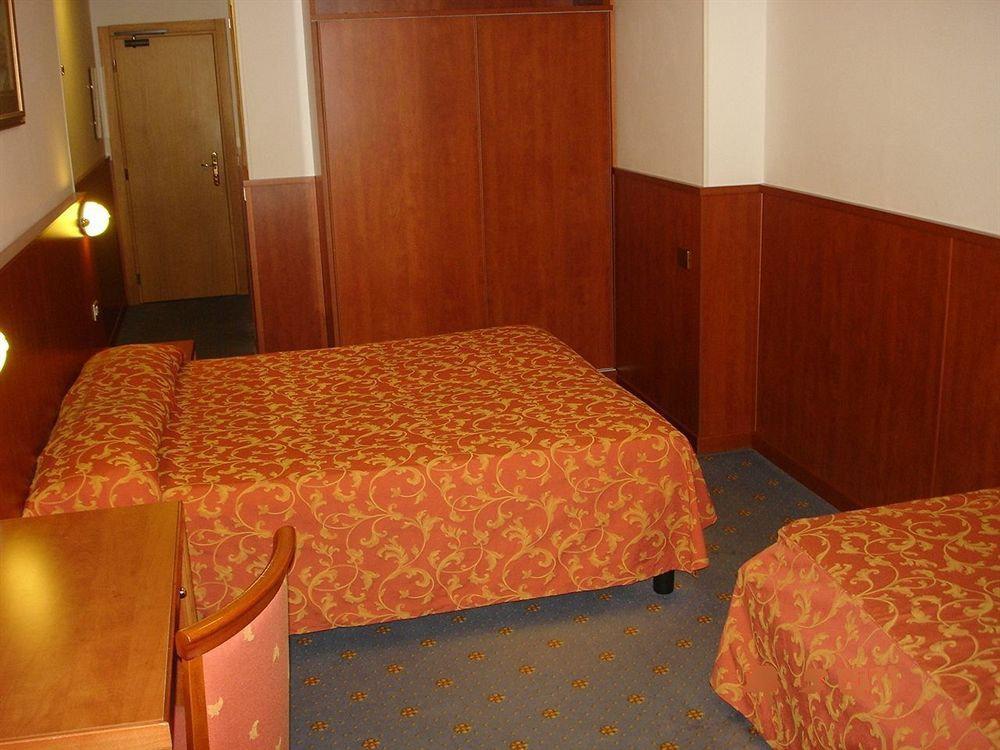 Hotel Garden Limone sul Garda Ngoại thất bức ảnh