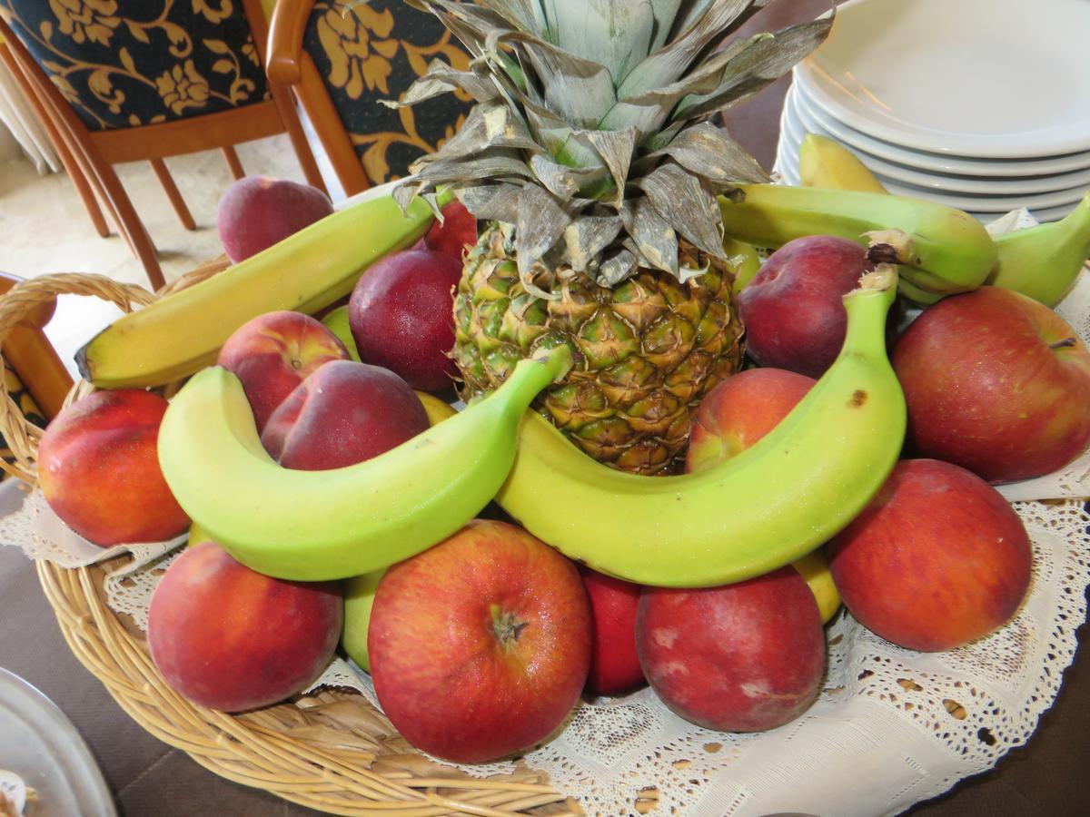 Hotel Garden Limone sul Garda Ngoại thất bức ảnh
