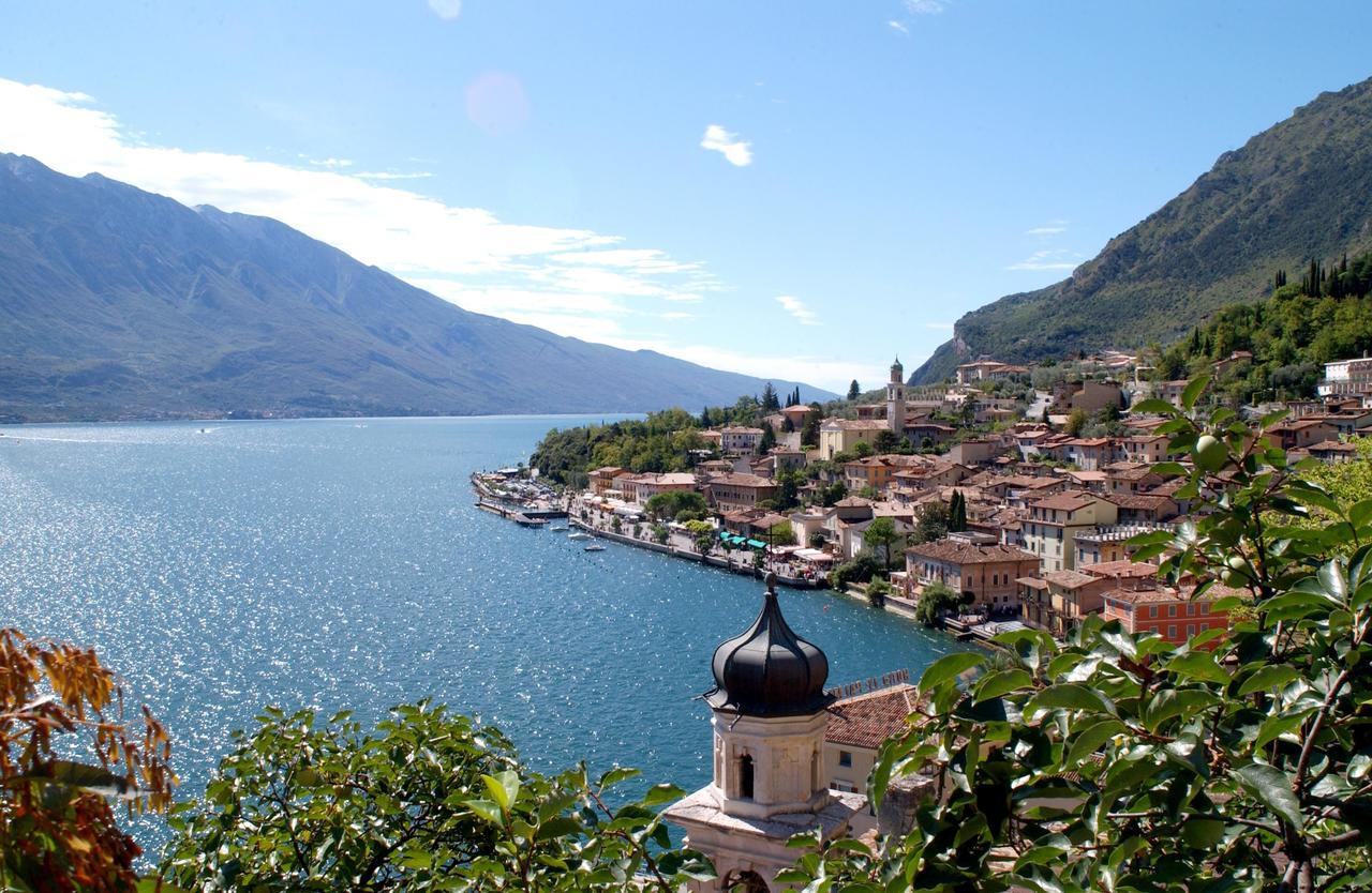 Hotel Garden Limone sul Garda Ngoại thất bức ảnh