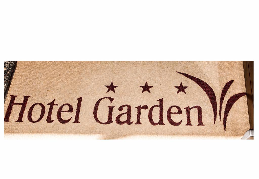 Hotel Garden Limone sul Garda Ngoại thất bức ảnh