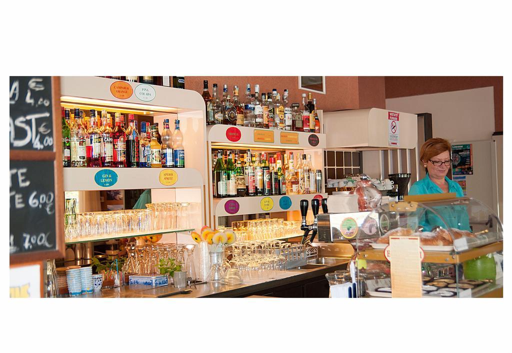 Hotel Garden Limone sul Garda Ngoại thất bức ảnh